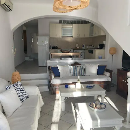 Sea And Sun House At דירה *